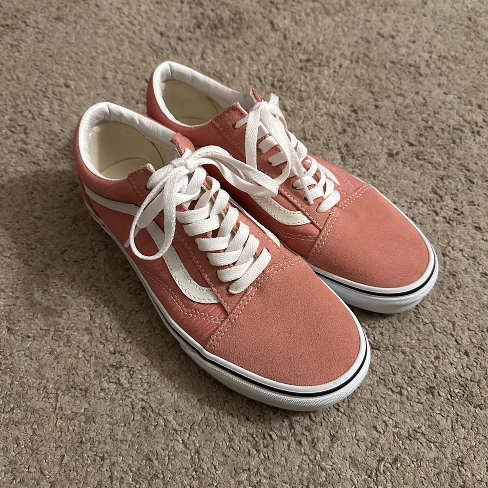 Pink Vans Old Skool